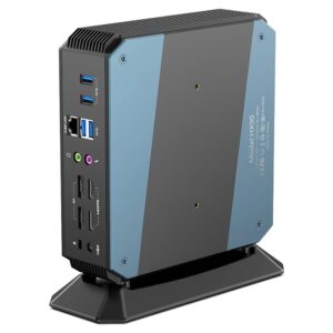 MinisForum EliteMini HX90 Vertical Gaming Mini PC - pokazany z tyłu pod kątem z prawej strony z portem zasilania, 4-krotnym wyjściem wyświetlacza, gniazdem słuchawkowym i mikrofonowym, 4-krotnym USB Type-C 3.0 i jednym portem Ethernet 2,5G