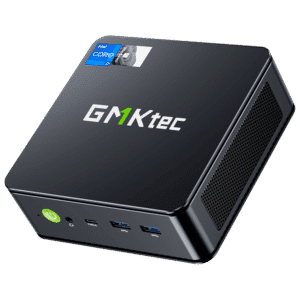 De afbeelding toont de GMKTEC NUBOX K7 Plus Mini PC, een compact en krachtig computerapparaat. Het apparaat heeft een strak, modern ontwerp met een matzwarte afwerking. Het GMKTEC logo staat prominent op de bovenkant. Het ontwerp benadrukt hoge prestaties, draagbaarheid en veelzijdigheid, waardoor het geschikt is voor een verscheidenheid aan computertaken.