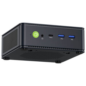 L&#039;image montre le panneau avant du mini PC GMKTEC NUBOX M5, mettant en évidence ses ports d&#039;entrée/sortie. Les ports comprennent plusieurs ports USB, une prise audio de 3,5 mm et éventuellement un bouton d&#039;alimentation. Les ports sont disposés de manière à faciliter l&#039;accès, ce qui souligne la conception conviviale de l&#039;appareil et ses options de connectivité.