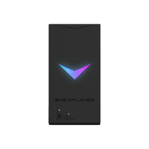 Panel przedni przenośnego urządzenia do gier ONEXPLAYER . Posiada on czarną prostokątną konstrukcję ze świecącym logo w kształcie litery V w kolorze niebieskim i fioletowym. Branding ONEXPLAYER jest widoczny poniżej logo, wraz z dwoma małymi lampkami kontrolnymi.